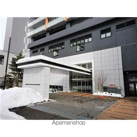プレミストタワーズ札幌苗穂BRIGHTGATEの玄関写真