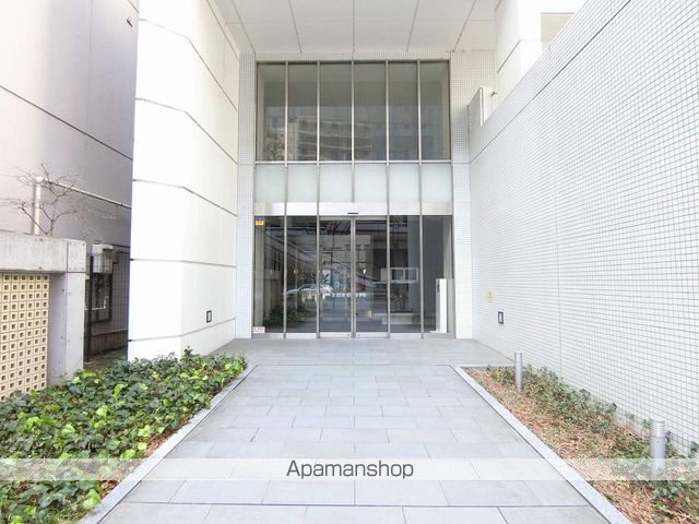 レジディア錦糸町の玄関写真