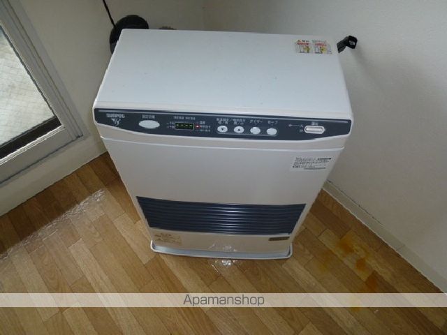 ペルドゥエープス美園の内装写真