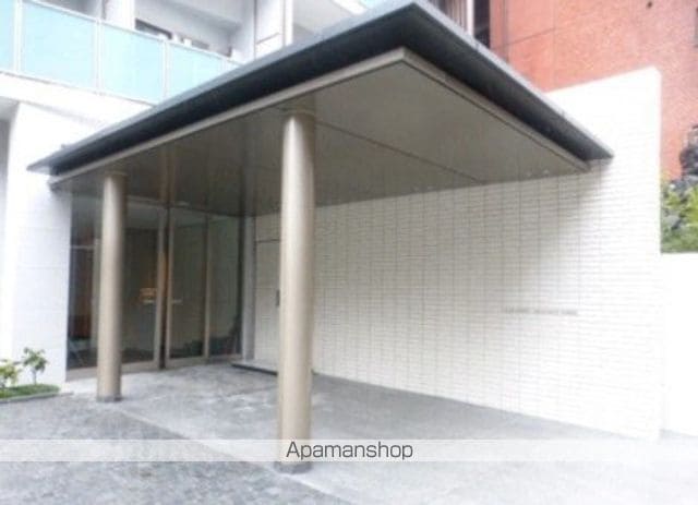 パークハビオ赤坂タワーの玄関写真