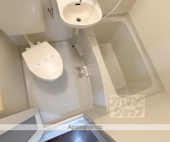 アースコート四ノ宮の内装写真