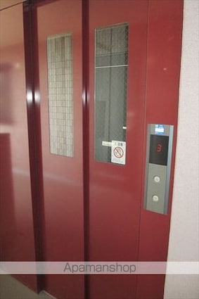 和歌山県和歌山市榎原[2LDK/57.75m2]の共用部