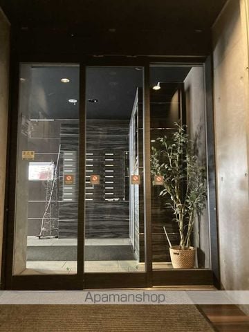 CALM VILLAGEの玄関写真