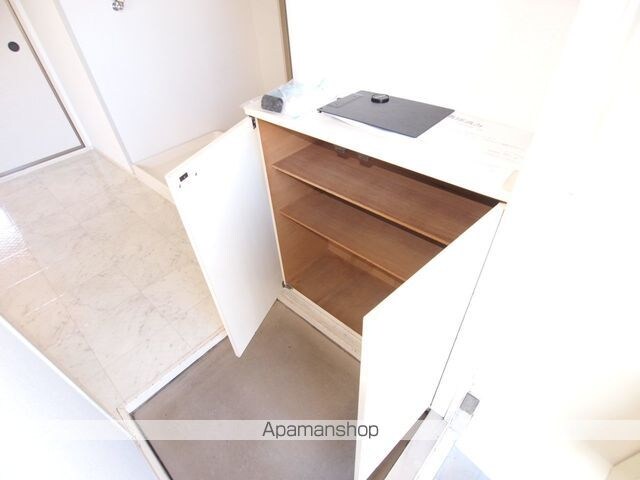 コーポマルタ[2DK/39.6m2]の玄関