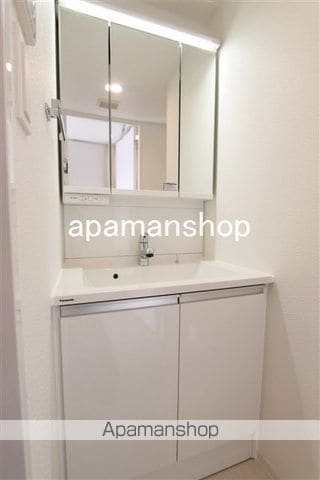 レオンコンフォート難波CLEAの内装写真