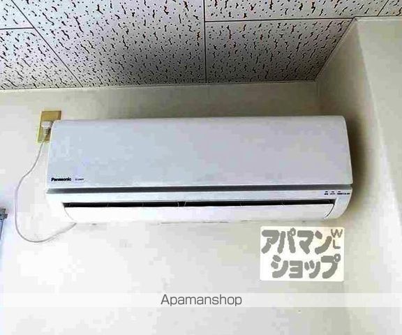 紫野上柏野町マンションの内装写真