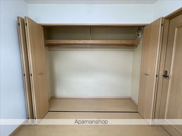 2戸建貸家A棟の内装写真