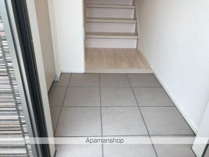 グランディール　Ａ[2LDK/66.58m2]の玄関