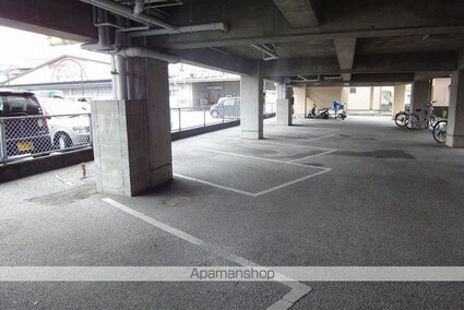 コーポ川江[2K/42.9m2]の共用部1