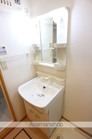 レジデンス牟礼の内装写真