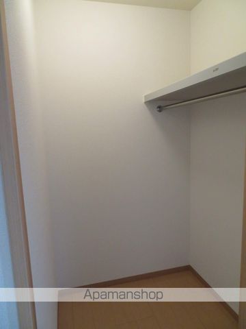 リビングタウンみつわ台の内装写真