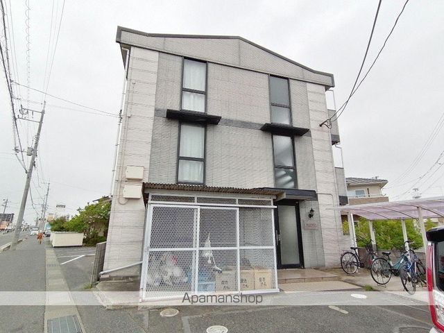 MOMOの外観写真