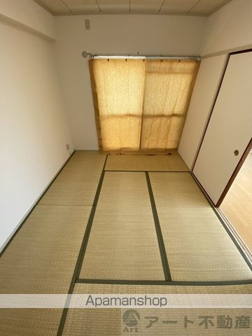 天山ハイツIIの内装写真