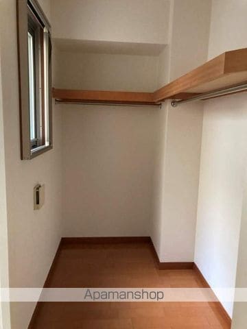 名次町ロジュマンの内装写真