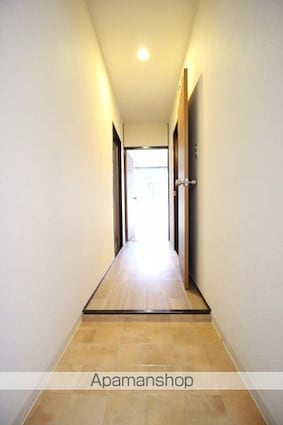 ナーチャー田町[1LDK/57.81m2]の玄関