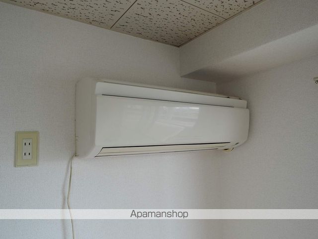 ユニデンス貝塚の内装写真
