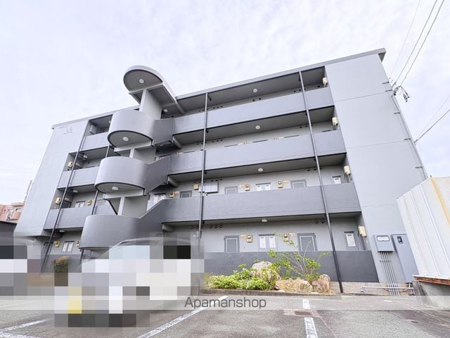 マンション紫尾の外観写真