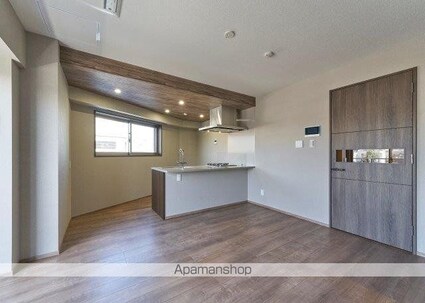 オーパスレジデンス南青山[2LDK/62.81m2]のリビング・居間