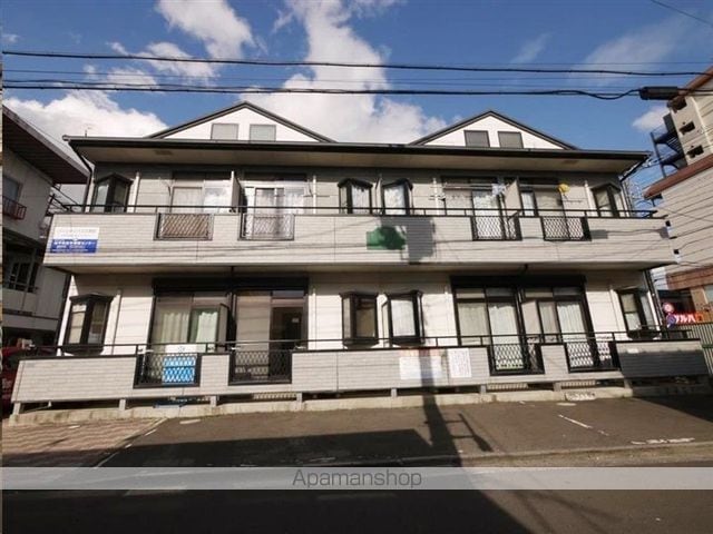 バーシティハウス原町の外観写真