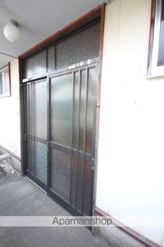 都城市 1階建 築53年の玄関写真