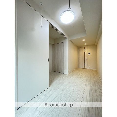 コンフォリア・リヴ茅場町の内装写真