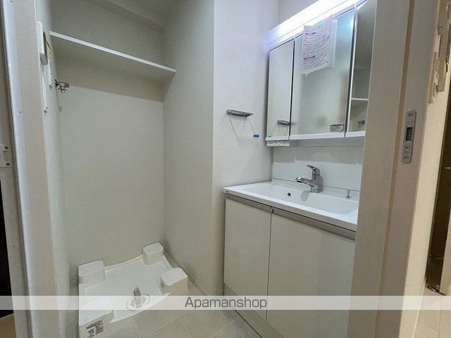 スプランディッド上本町WESTIIの内装写真