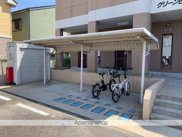 グリーンヒルズ図書館通りの玄関写真