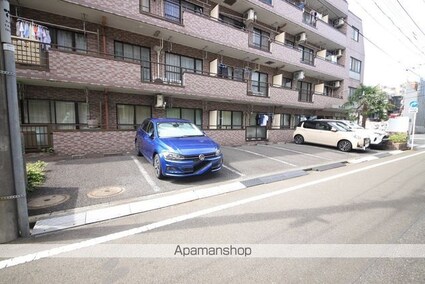 プランドール（南大沢）[2SLDK/59.09m2]の駐車場