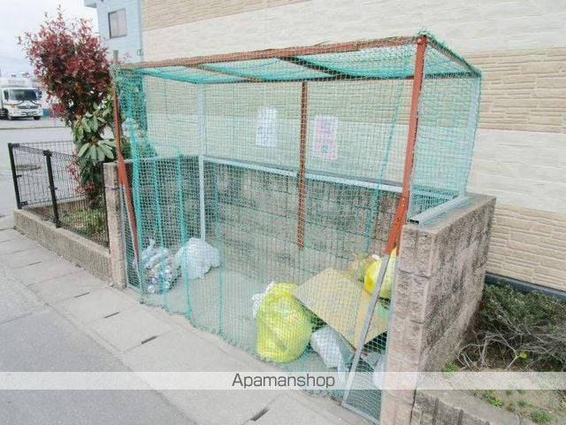 レオパレス国母の外観写真