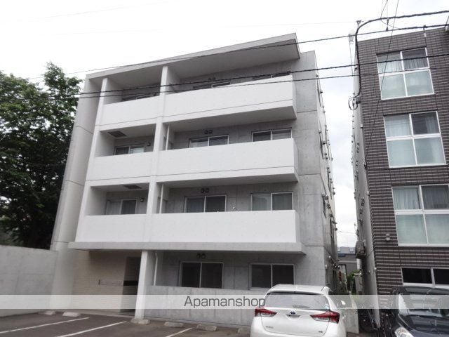 ラフィナート北円山の外観写真