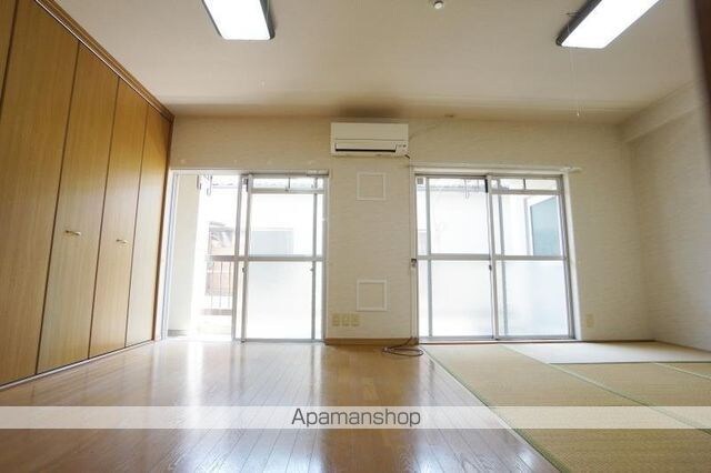 越智ビル[1DK/38m2]のリビング・居間