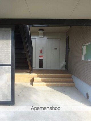 和歌山県和歌山市西浜[2LDK/56.3m2]のエントランス