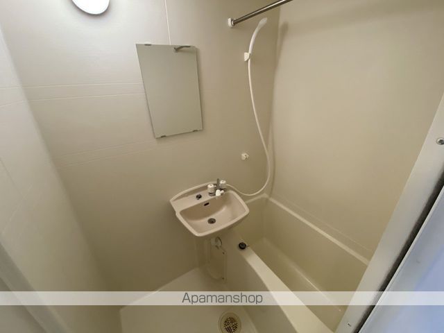 レオパレスシャルム花園の内装写真