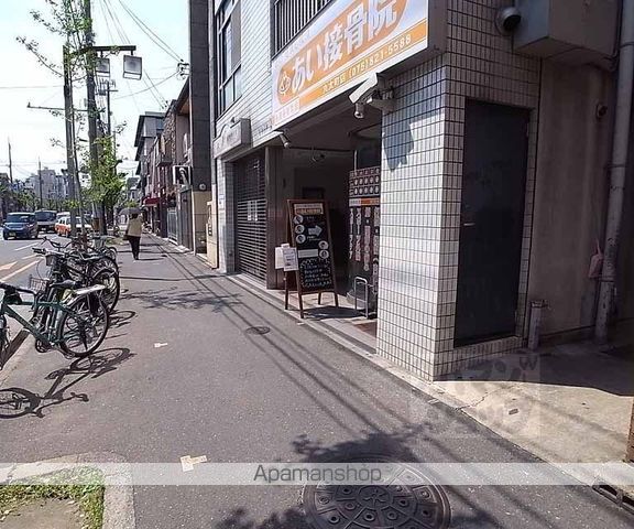 CASA聚楽の玄関写真