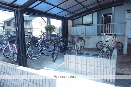 プロムナード万々[3LDK/64.65m2]の共用部4