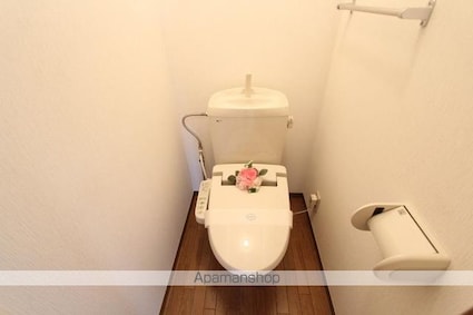 シャンブル[2LDK/53.76m2]のトイレ