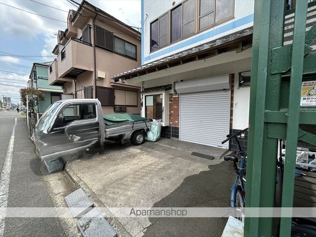 メグビルの外観写真