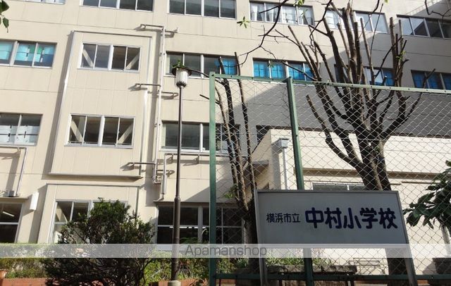 ラティエラ横濱大通り公園の周辺写真