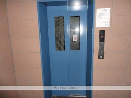 ミタニマンションⅢ[1K/25.65m2]のエントランス