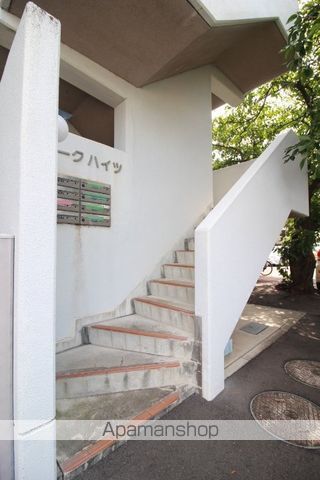 アークハイツ赤田の玄関写真