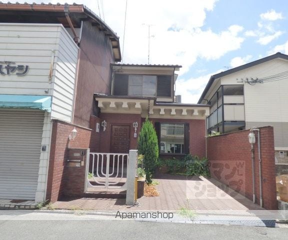 叡山電鉄 元田中駅 徒歩5分 2階建 築49年の玄関写真