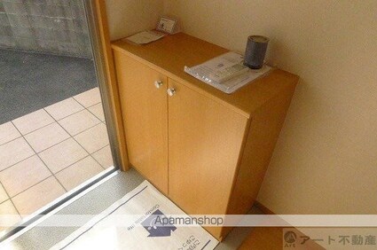 フラッツァ南梅本[1LDK/40.7m2]の玄関