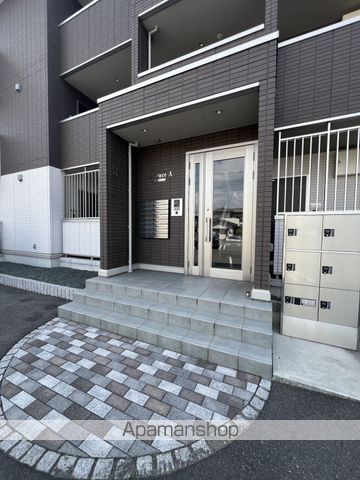 Dーグレイス A棟の玄関写真