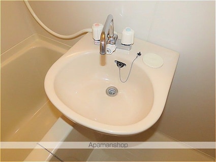 レオパレスクレスセント[1K/23.61m2]の洗面所2