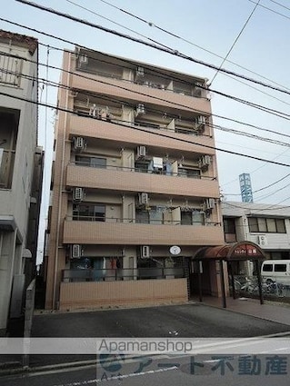 トレンディ山越[1DK/28.5m2]の駐車場1