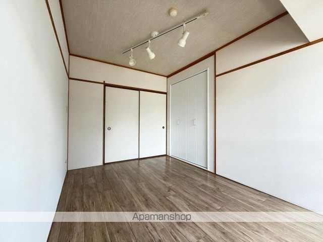 東田町ハイツの内装写真
