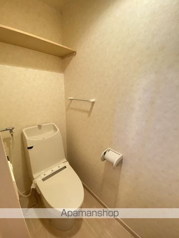 HIGH RENT EASTの内装写真