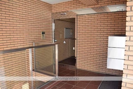 コンフォートいづみ[2K/29m2]のエントランス1