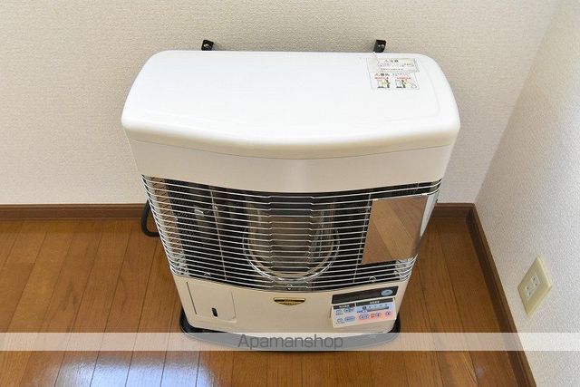 西岡ベストフラットの内装写真