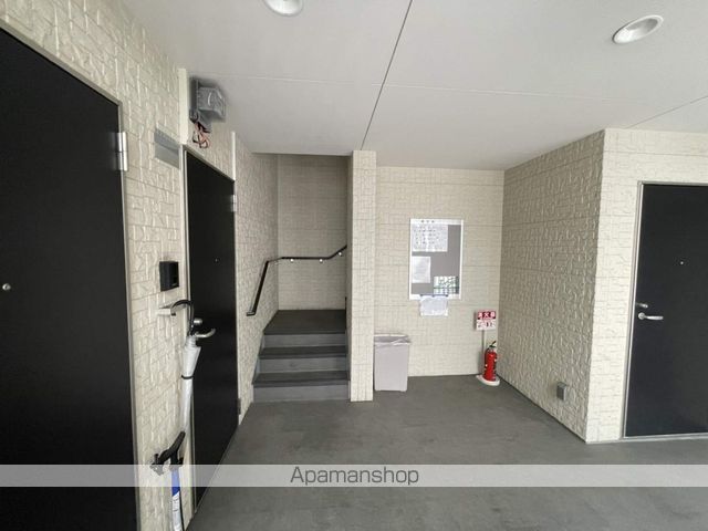 FMAISONLOREVI番館の内装写真